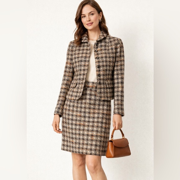 LOFT Dresses & Skirts - LOFT Petite 6/8 Wool Blend Tweed Skirt Suit Jacket Skirt Neutral Classic Chic